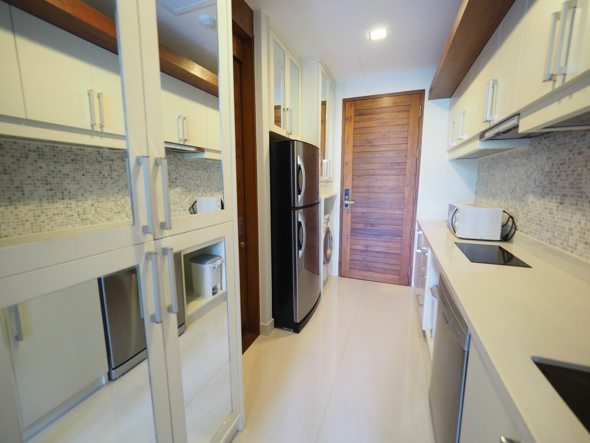 Q Conzept Condominium Karon Esterno foto