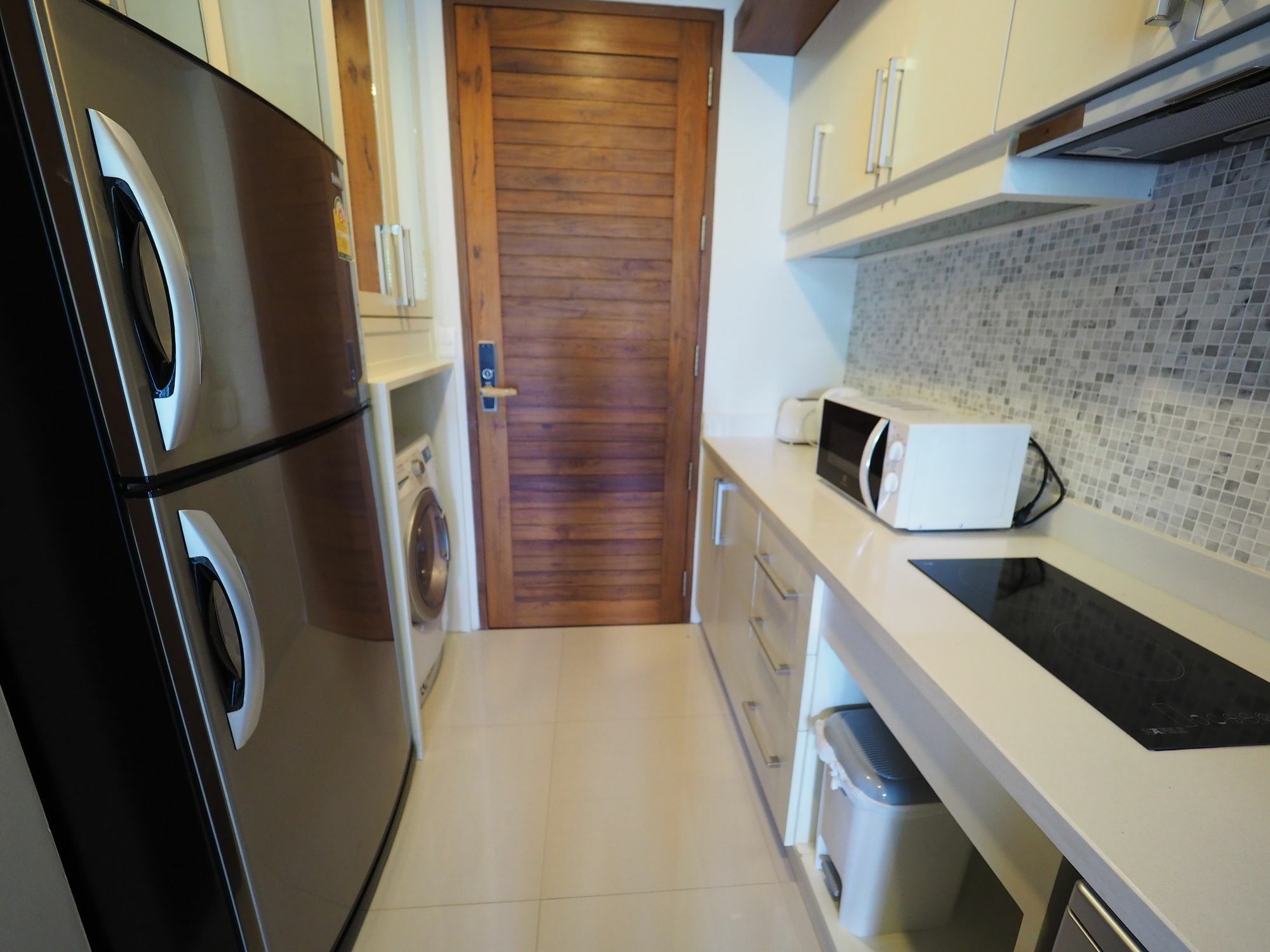 Q Conzept Condominium Karon Esterno foto